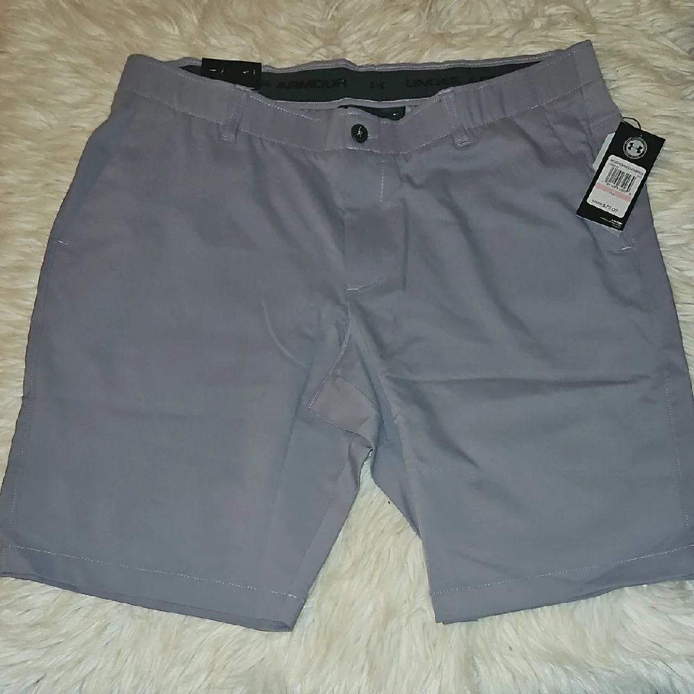 Under Armour HeatGear Golf Shorts – Gray, NWT, Size 40